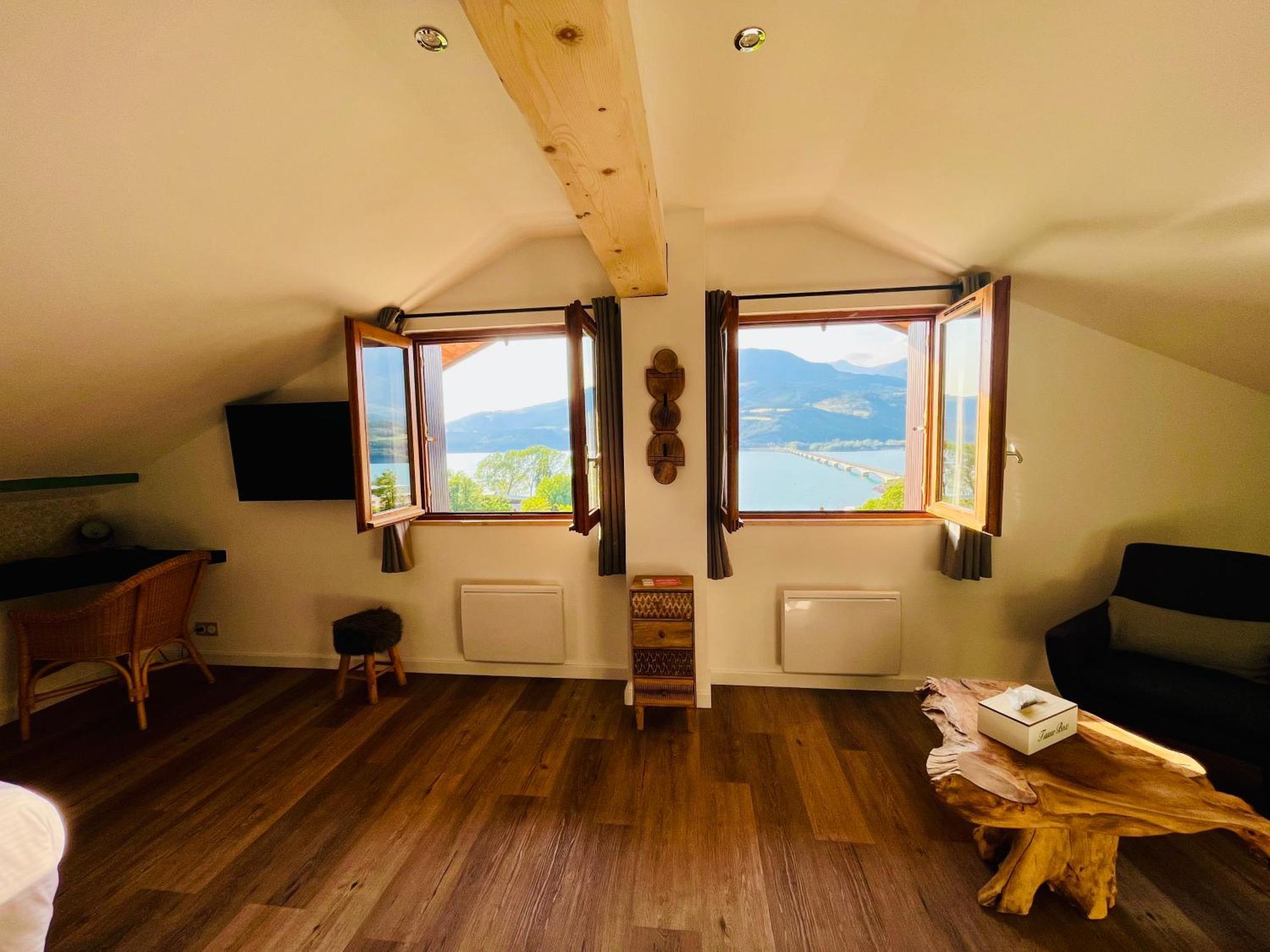 Hotel Les Chaumettes Savines Room photo